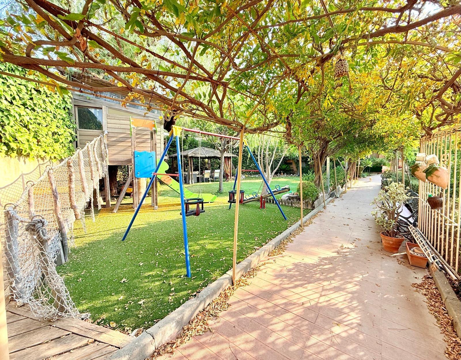 3 Bed, 2 Bath, HouseFor Sale, Benferri, Alicante