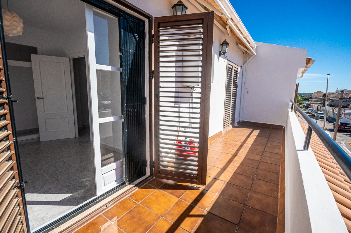 3 Bed, 2 Bath, HouseFor Sale, San Miguel de Salinas, Alicante