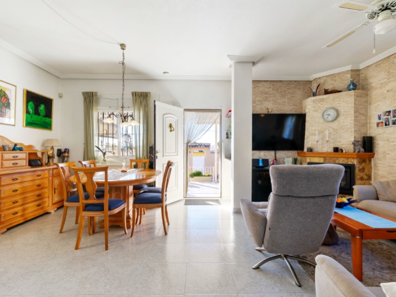 3 Bed, 2 Bath, HouseFor Sale, Torrevieja, Alicante