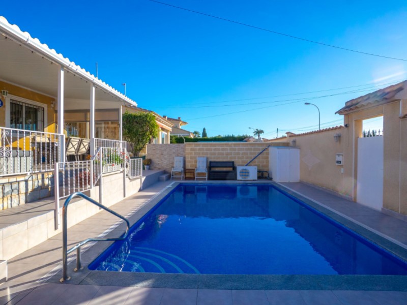 3 Bed, 2 Bath, HouseFor Sale, Torrevieja, Alicante