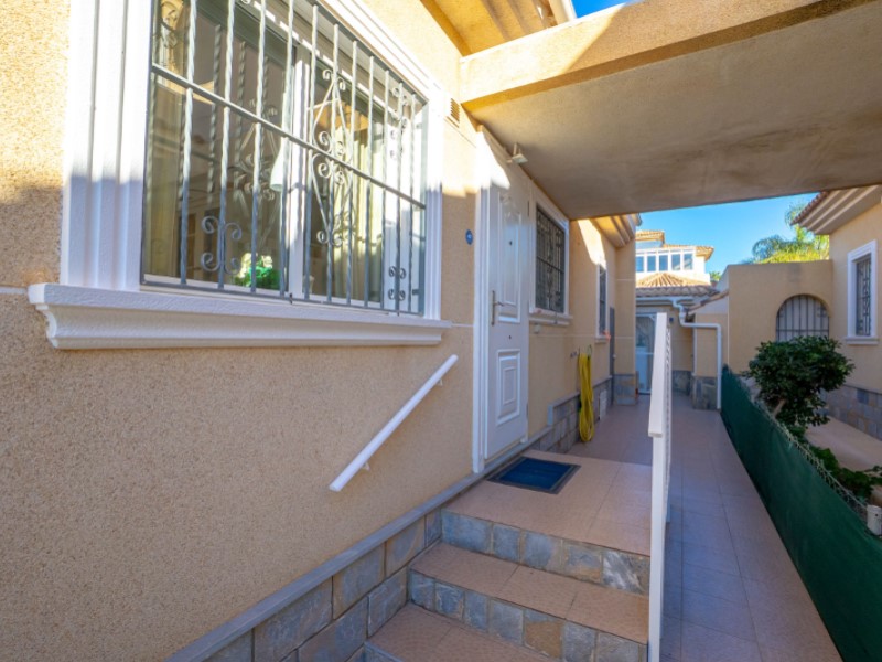 3 Bed, 2 Bath, HouseFor Sale, Torrevieja, Alicante