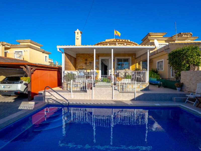 3 Bed, 2 Bath, HouseFor Sale, Torrevieja, Alicante