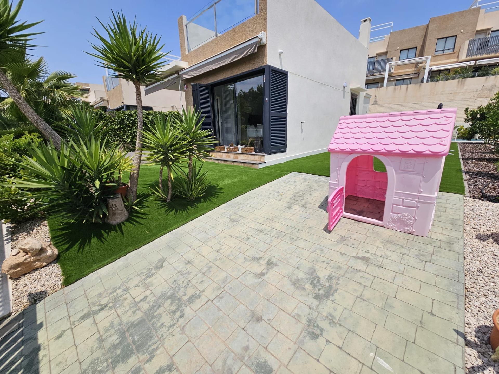 3 Bed, 1 Bath, HouseFor Sale, Orihuela Costa, Alicante