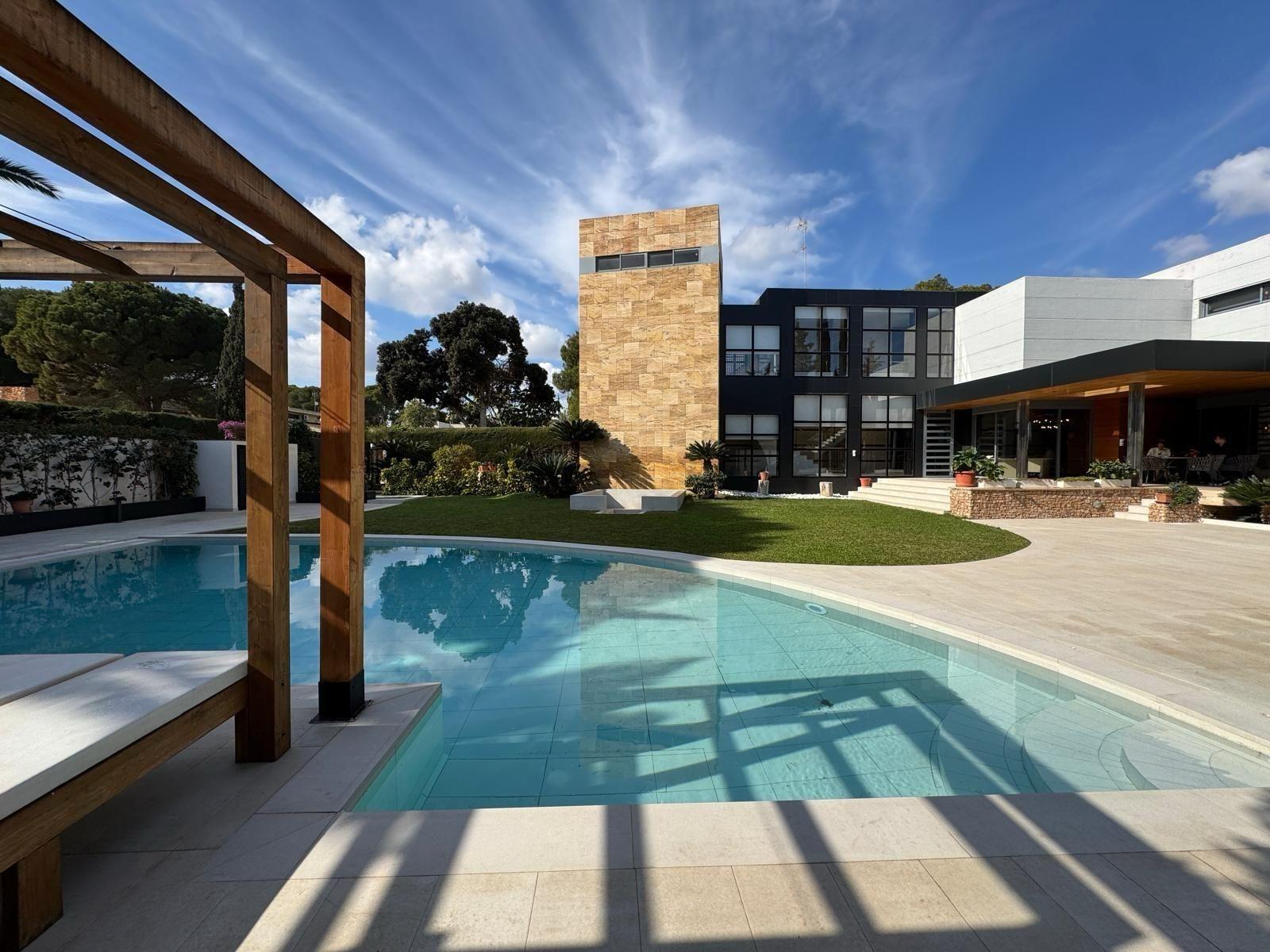 7 Bed, 8 Bath, HouseFor Sale, Orihuela Costa, Alicante