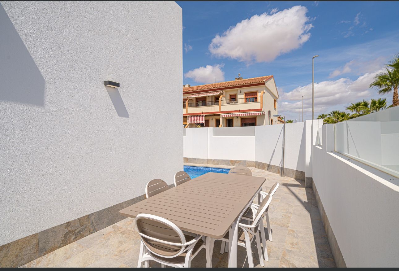 3 Bed, 2 Bath, HouseFor Sale, Avileses, Murcia