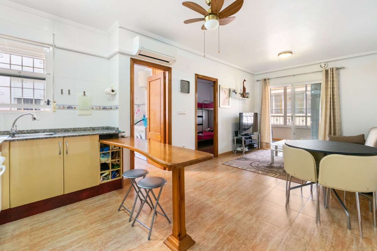 2 Bed, 1 Bath, ApartmentFor Sale, Orihuela Costa, Alicante