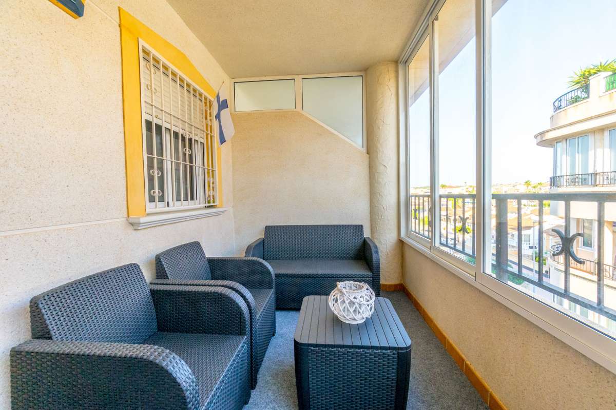 2 Bed, 1 Bath, ApartmentFor Sale, Orihuela Costa, Alicante