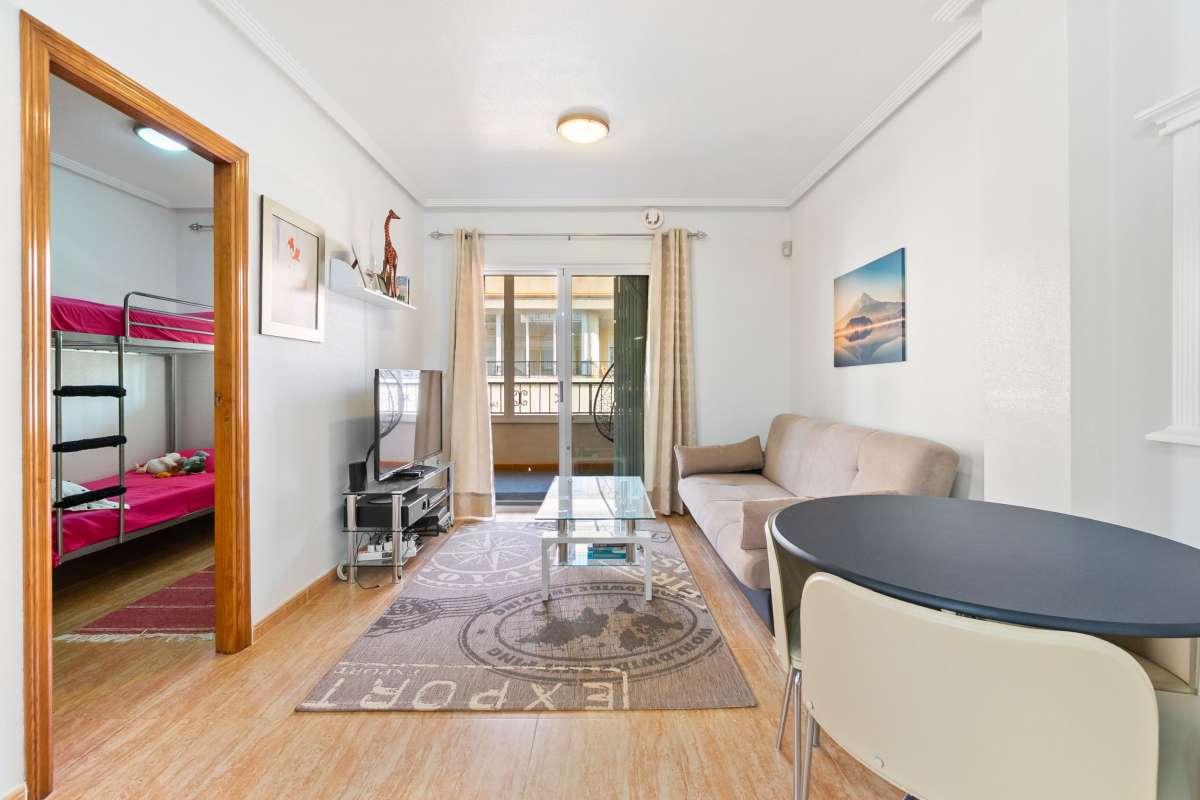 2 Bed, 1 Bath, ApartmentFor Sale, Orihuela Costa, Alicante