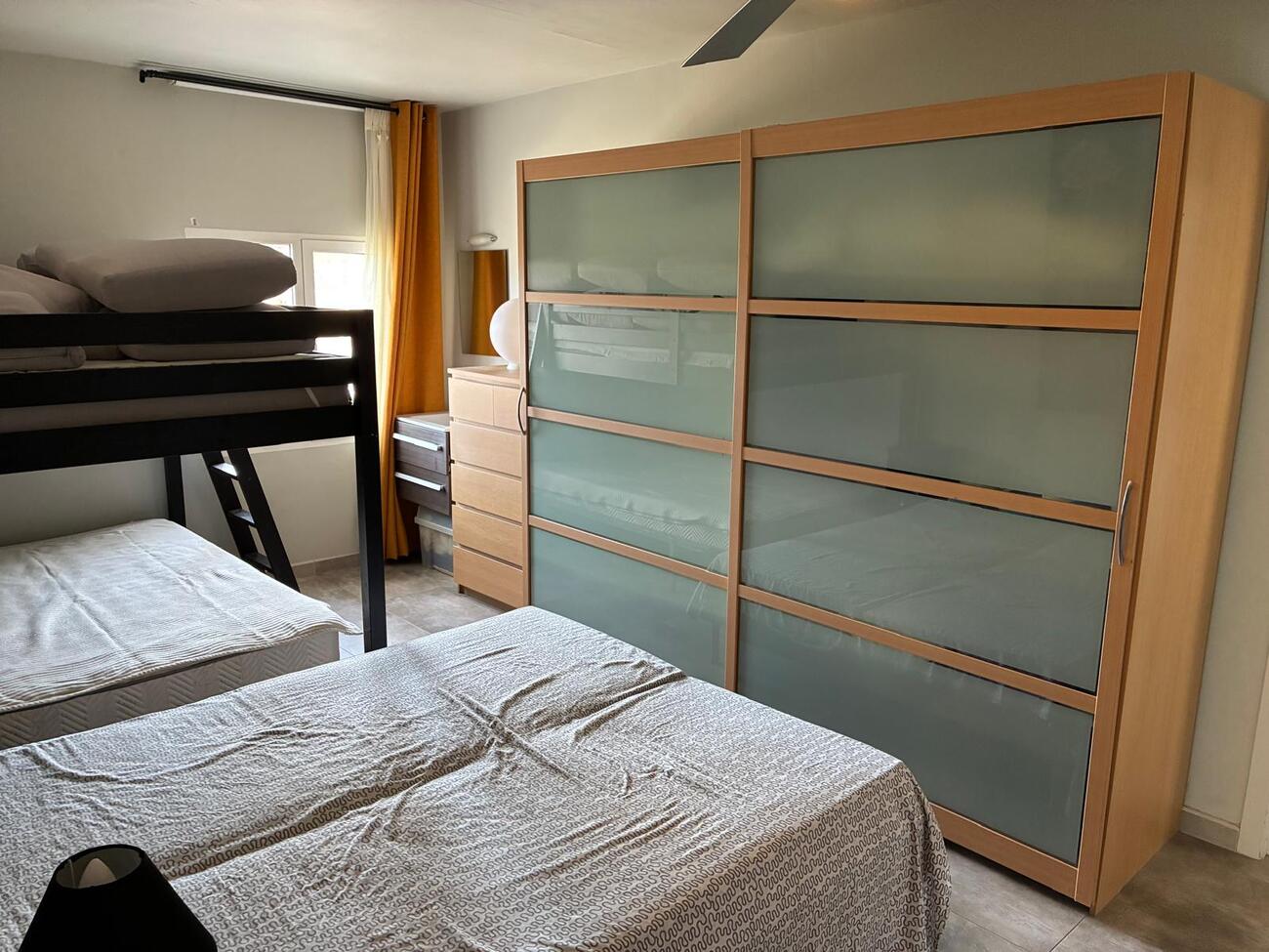 5 Bed, 2 Bath, HouseFor Sale, Crevillent, Alicante