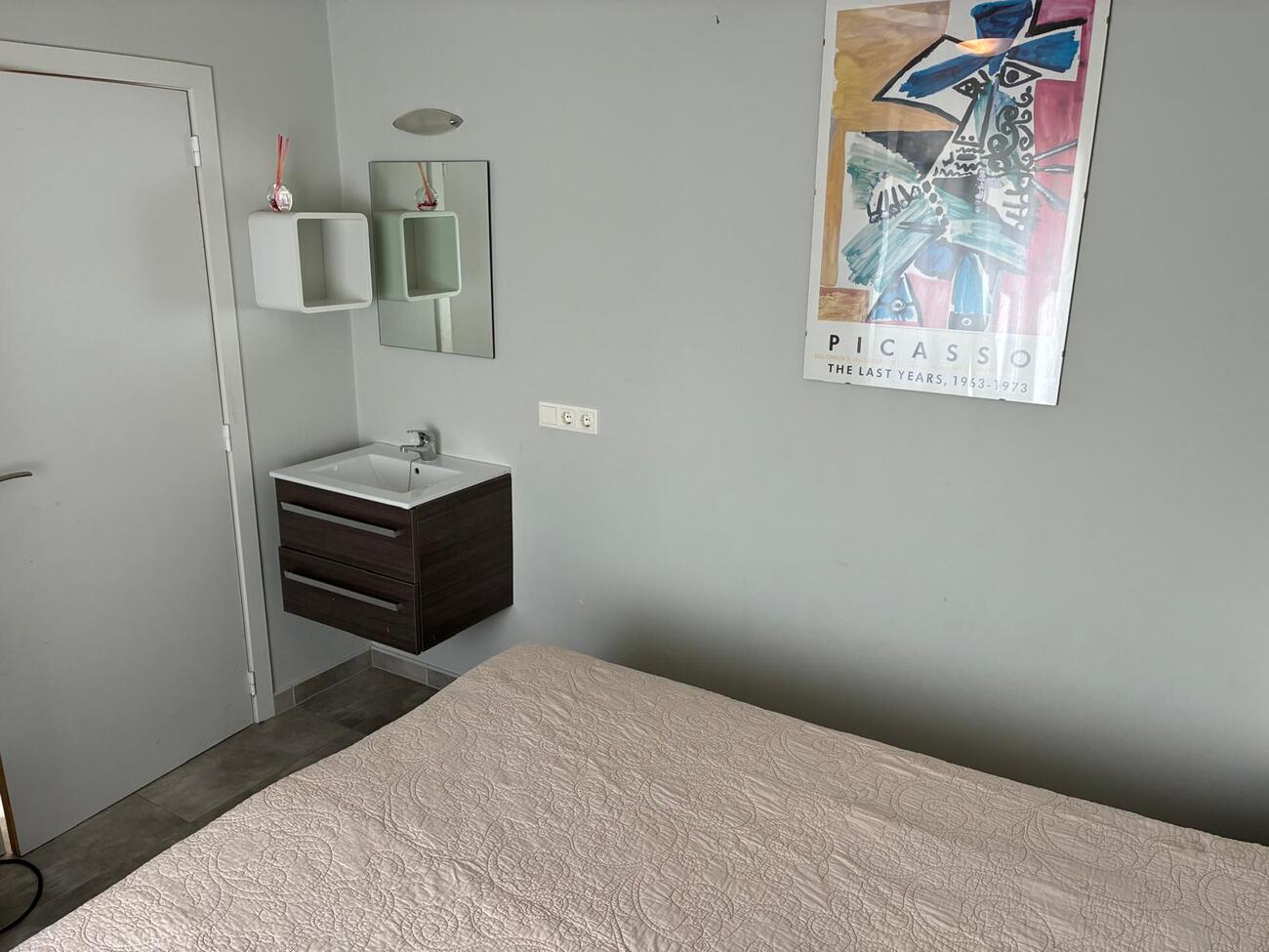 5 Bed, 2 Bath, HouseFor Sale, Crevillent, Alicante