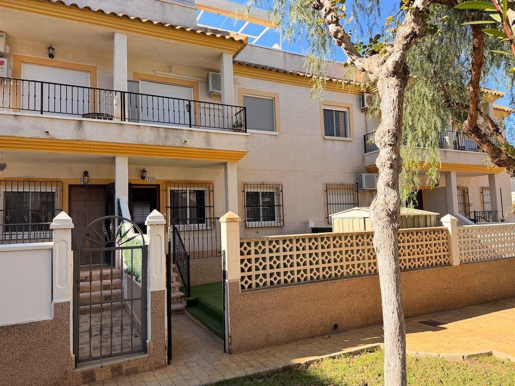 2 Bed, 1 Bath, HouseFor Sale, Orihuela Costa, Alicante