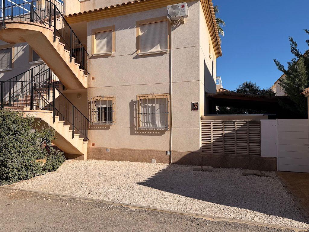 2 Bed, 1 Bath, HouseFor Sale, Orihuela Costa, Alicante