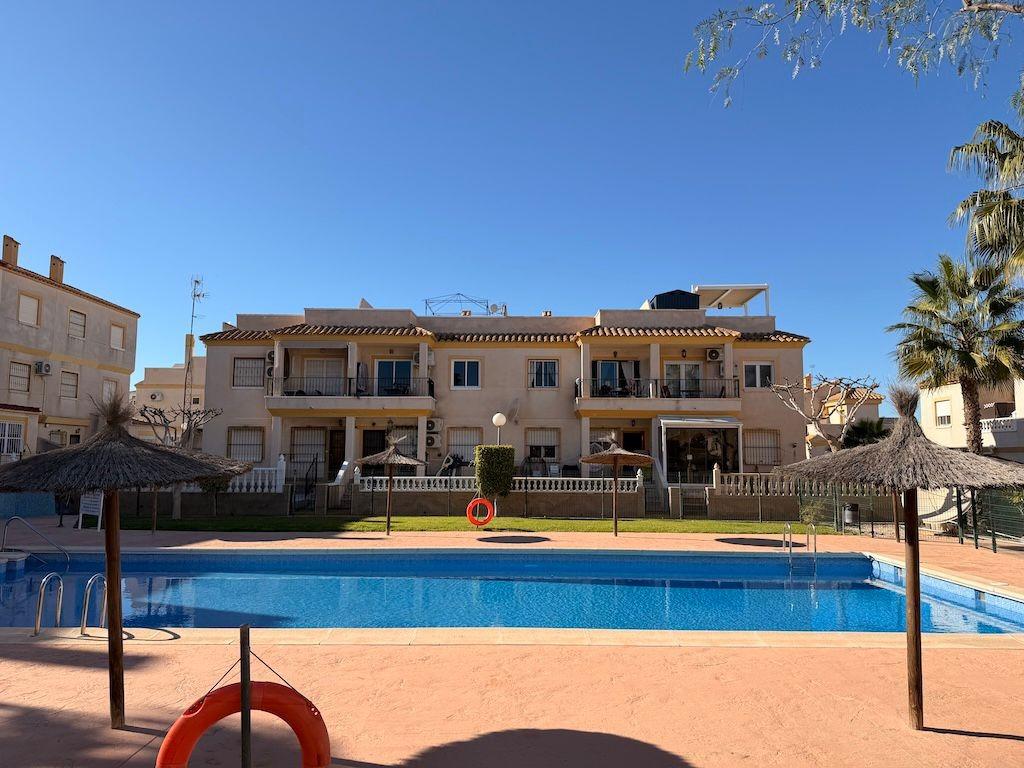 2 Bed, 1 Bath, HouseFor Sale, Orihuela Costa, Alicante