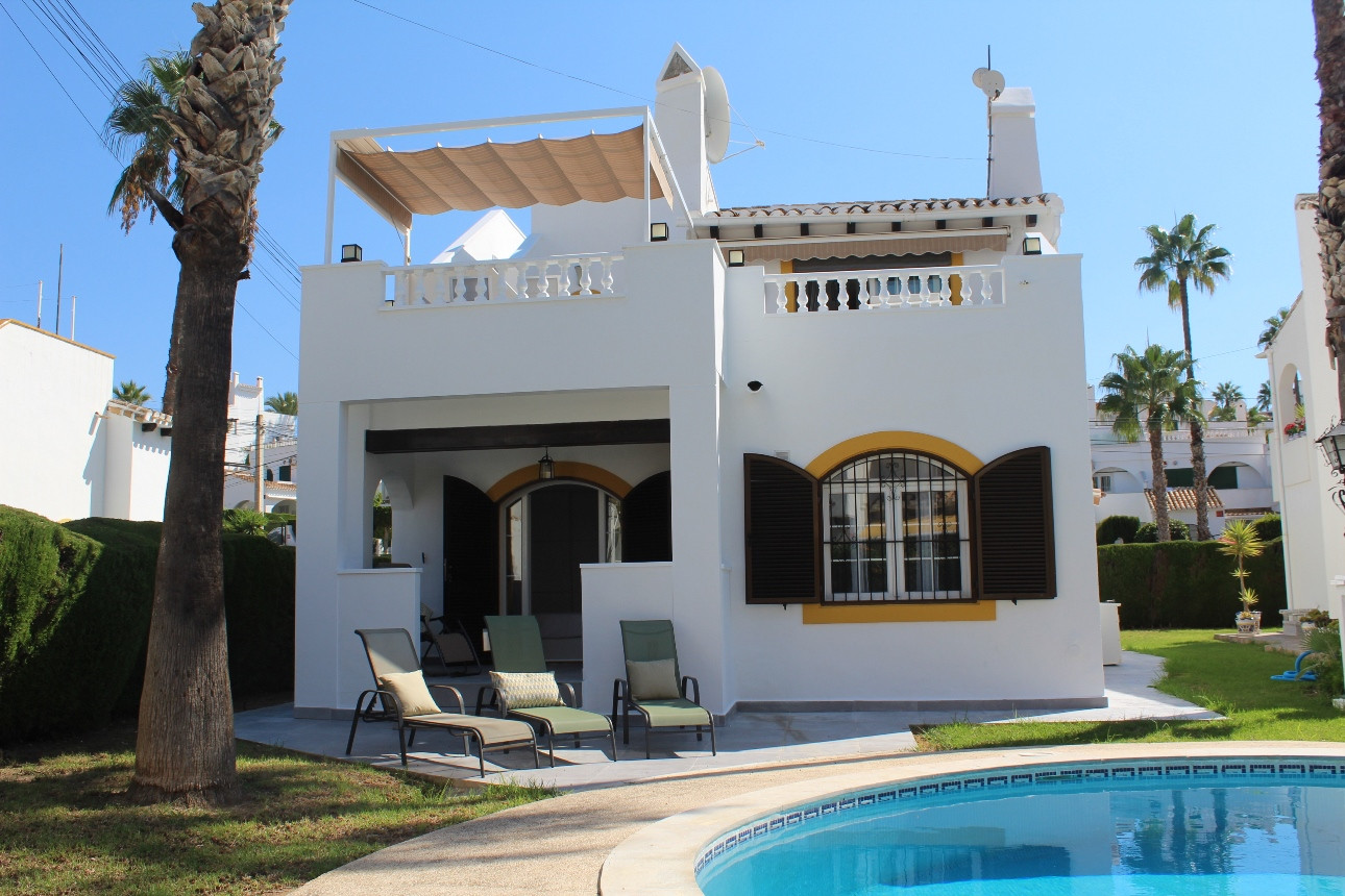 3 Bed, 3 Bath, HouseFor Sale, Orihuela Costa, Alicante