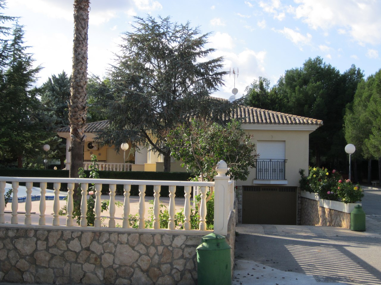 4 Bed, 2 Bath, HouseFor Sale, Yecla, Murcia