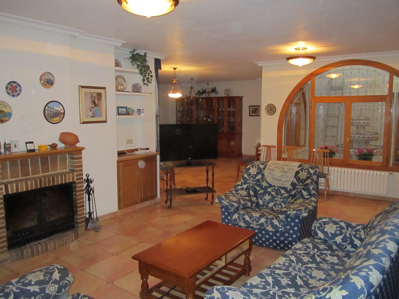 4 Bed, 2 Bath, HouseFor Sale, Yecla, Murcia