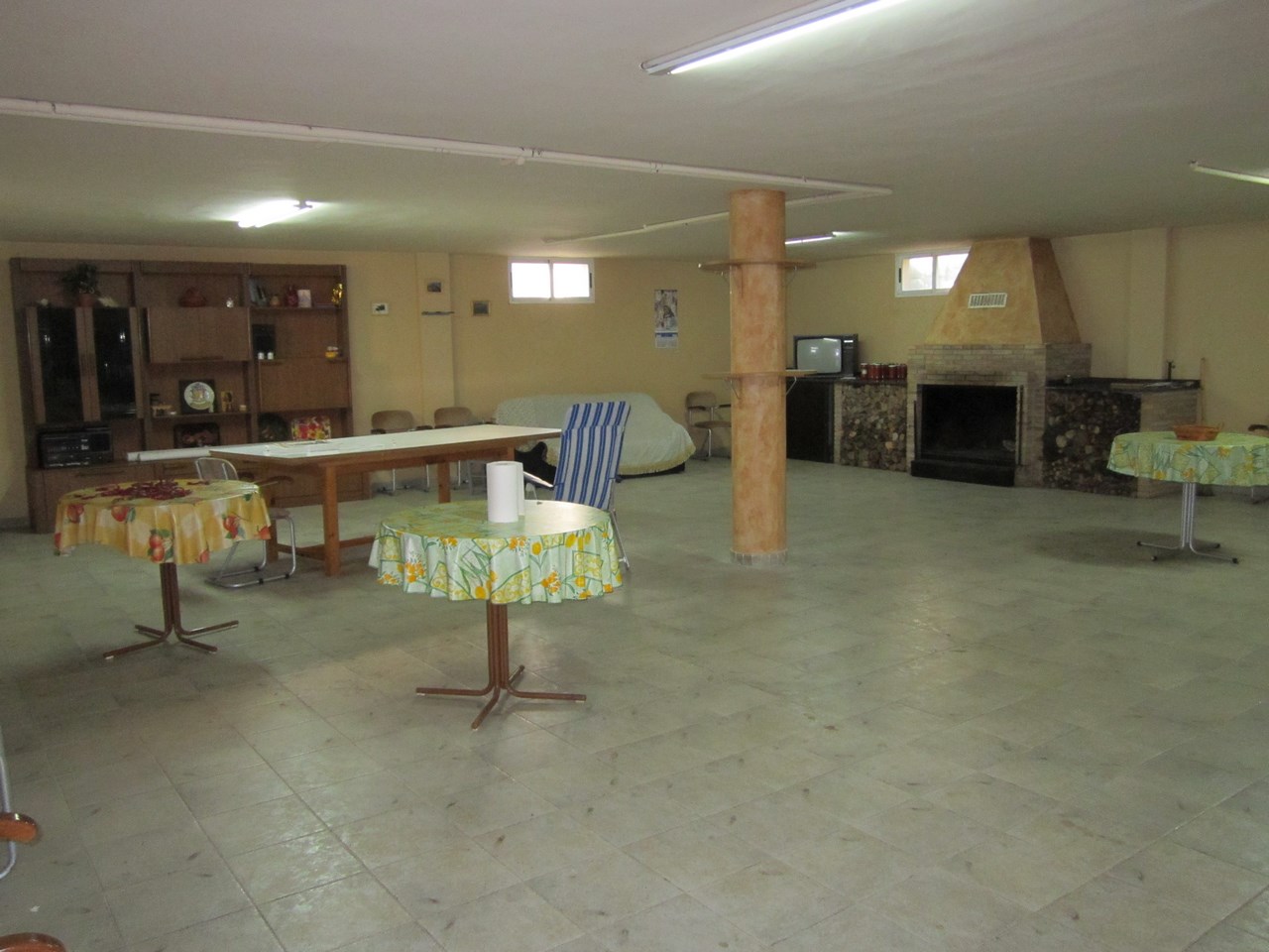 4 Bed, 2 Bath, HouseFor Sale, Yecla, Murcia