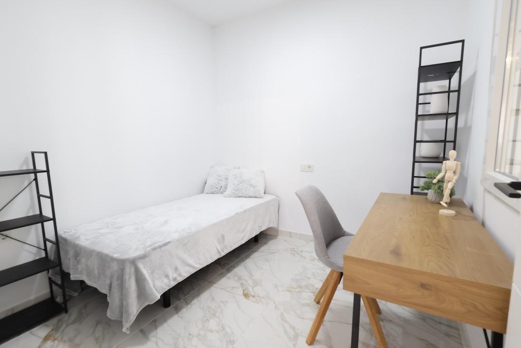 3 Bed, 2 Bath, HouseFor Sale, Torrevieja, Alicante