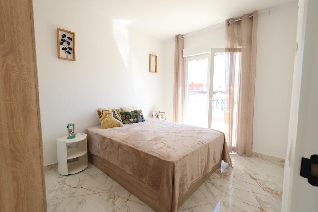 3 Bed, 2 Bath, HouseFor Sale, Torrevieja, Alicante