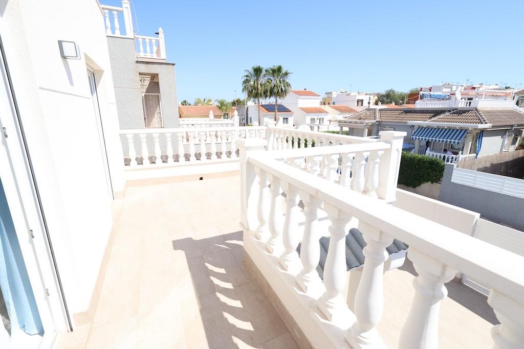 3 Bed, 2 Bath, HouseFor Sale, Torrevieja, Alicante