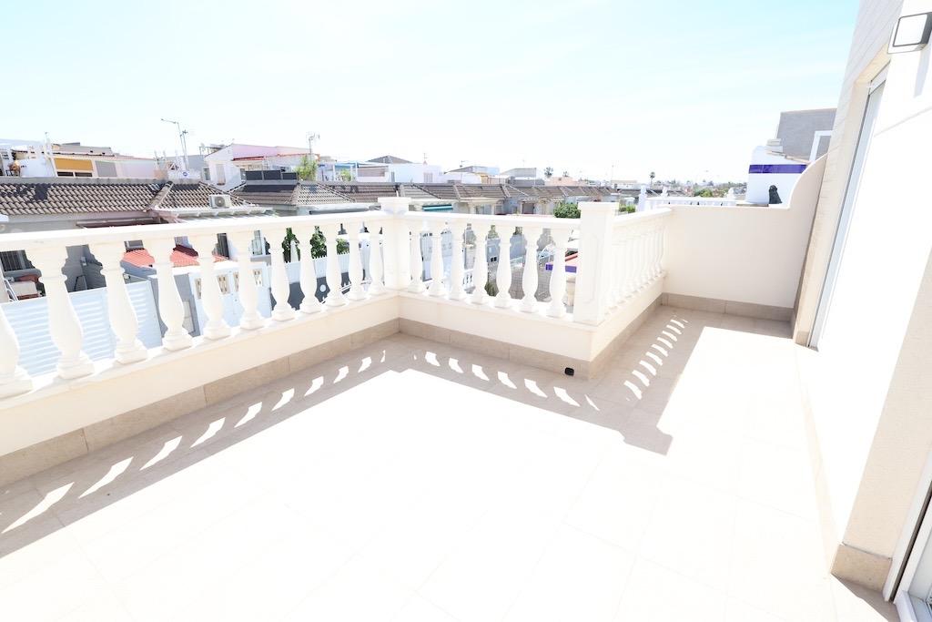 3 Bed, 2 Bath, HouseFor Sale, Torrevieja, Alicante