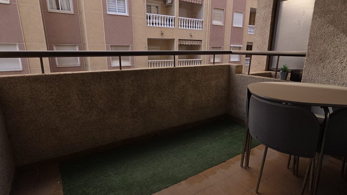 3 Bed, 2 Bath, ApartmentFor Sale, Torrevieja, Alicante