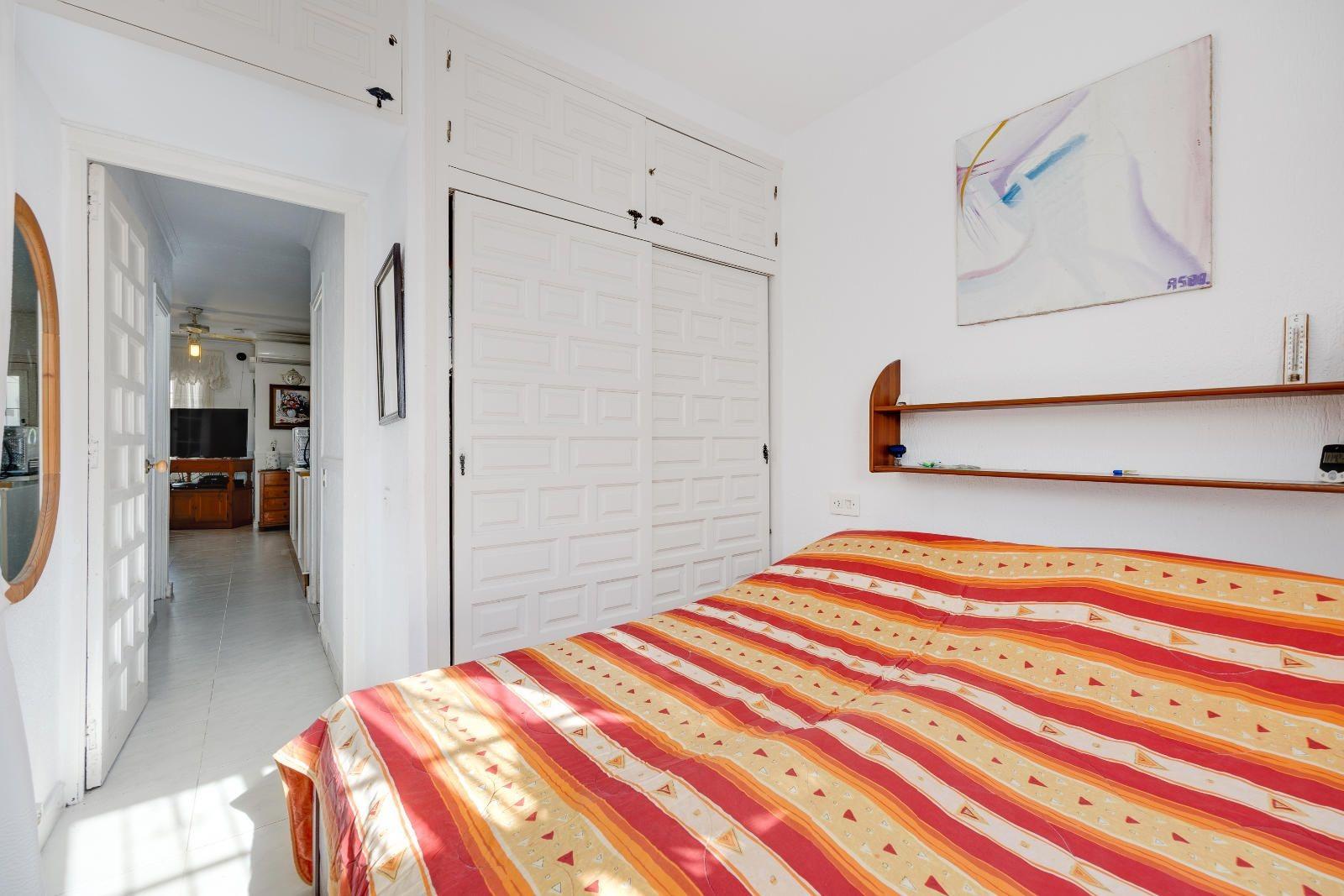 2 Bed, 1 Bath, HouseFor Sale, Torrevieja, Alicante