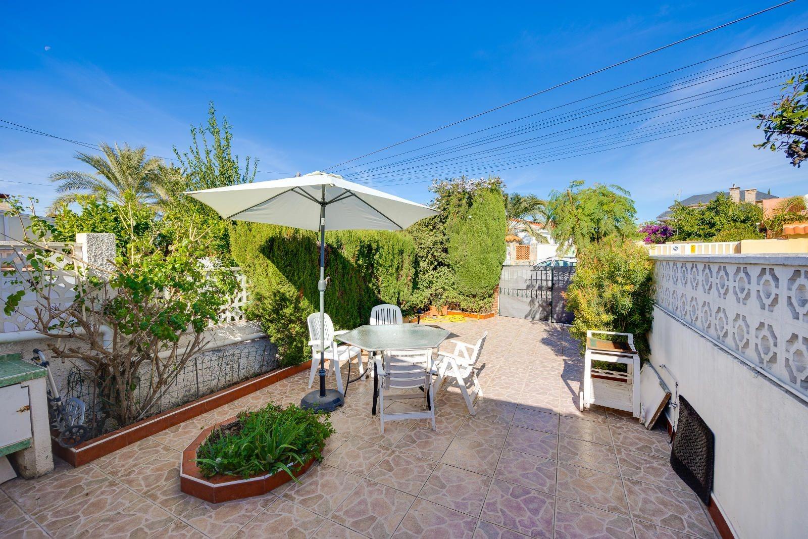 2 Bed, 1 Bath, HouseFor Sale, Torrevieja, Alicante