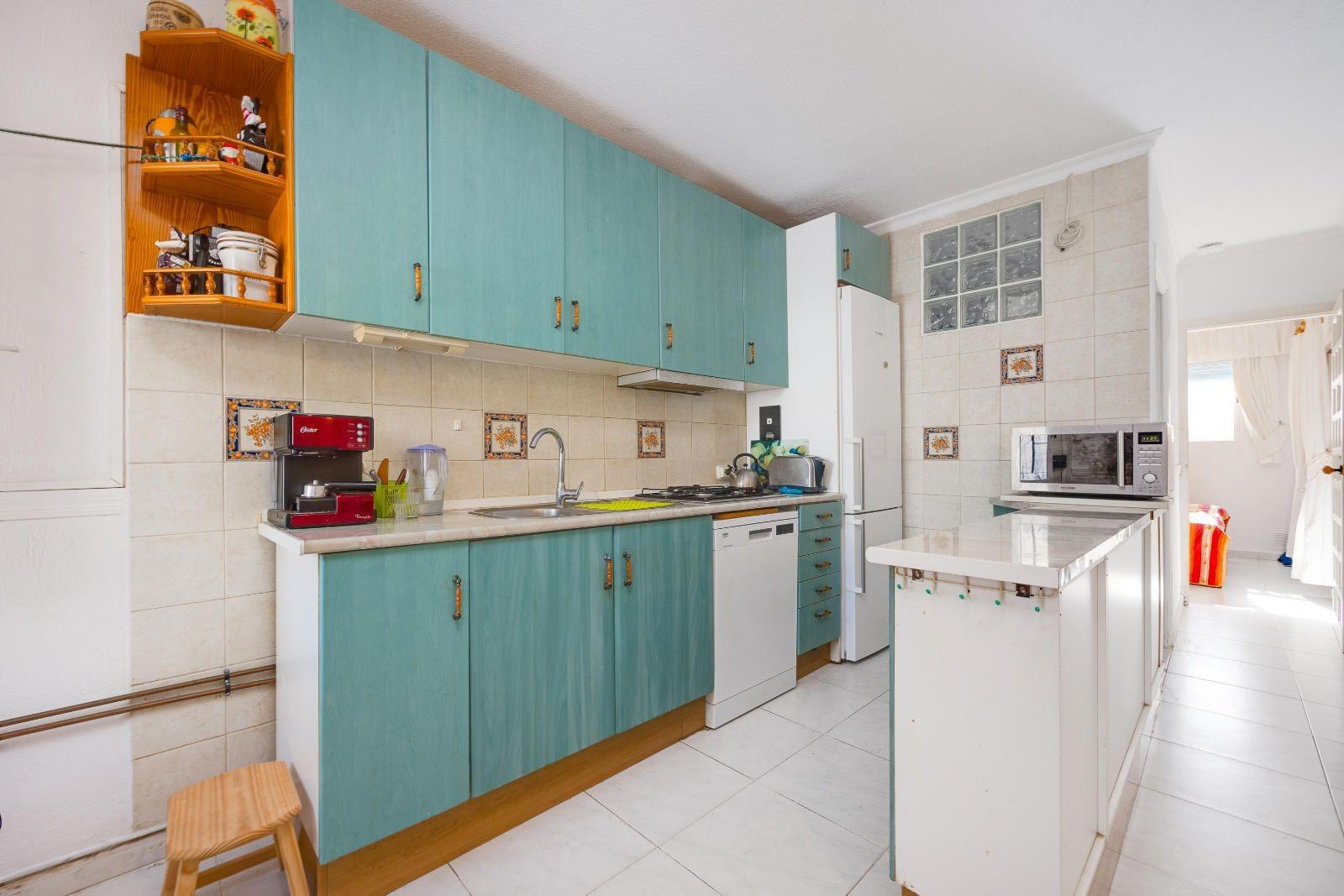 2 Bed, 1 Bath, HouseFor Sale, Torrevieja, Alicante