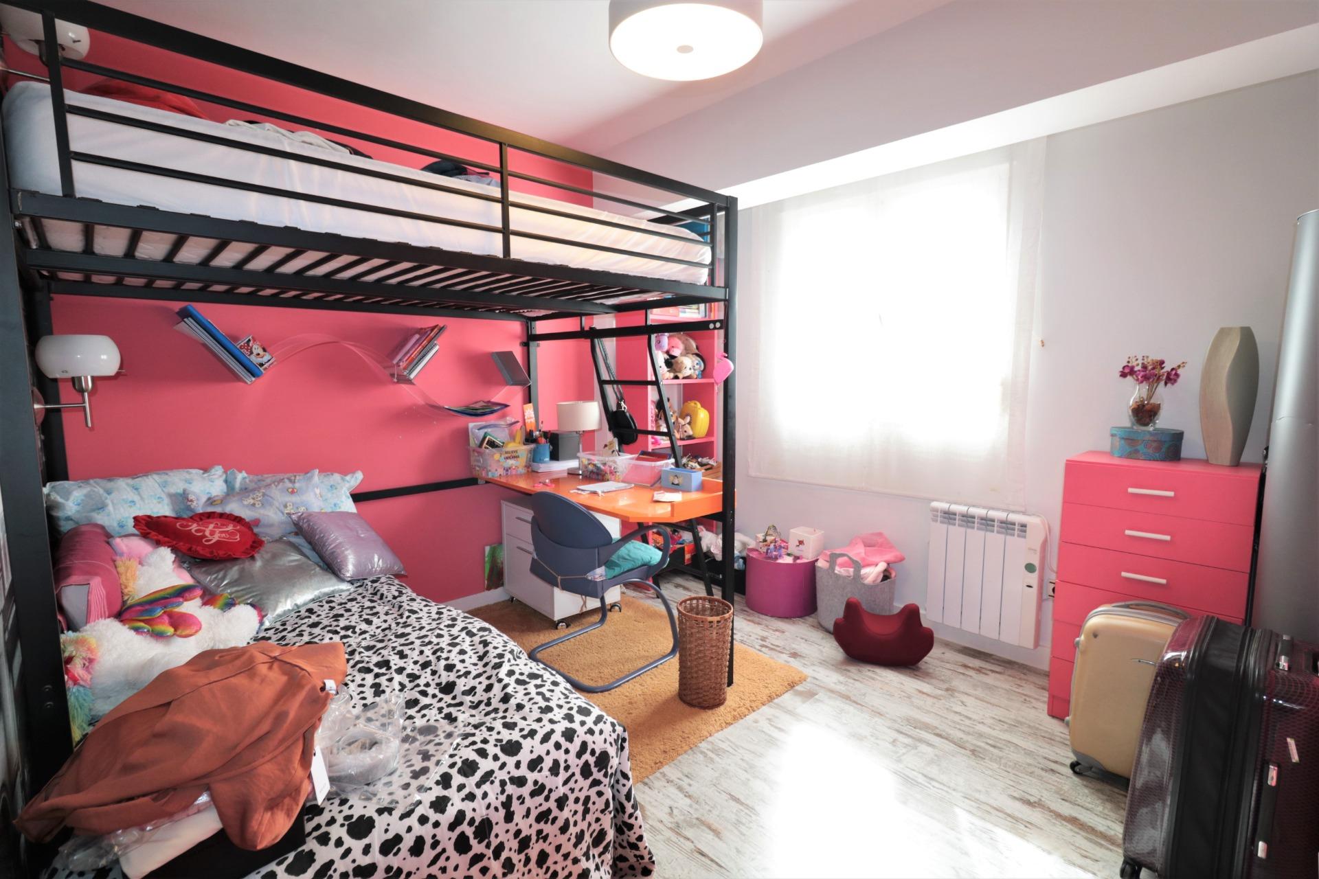 3 Bed, 1 Bath, ApartmentFor Sale, Torrevieja, Alicante