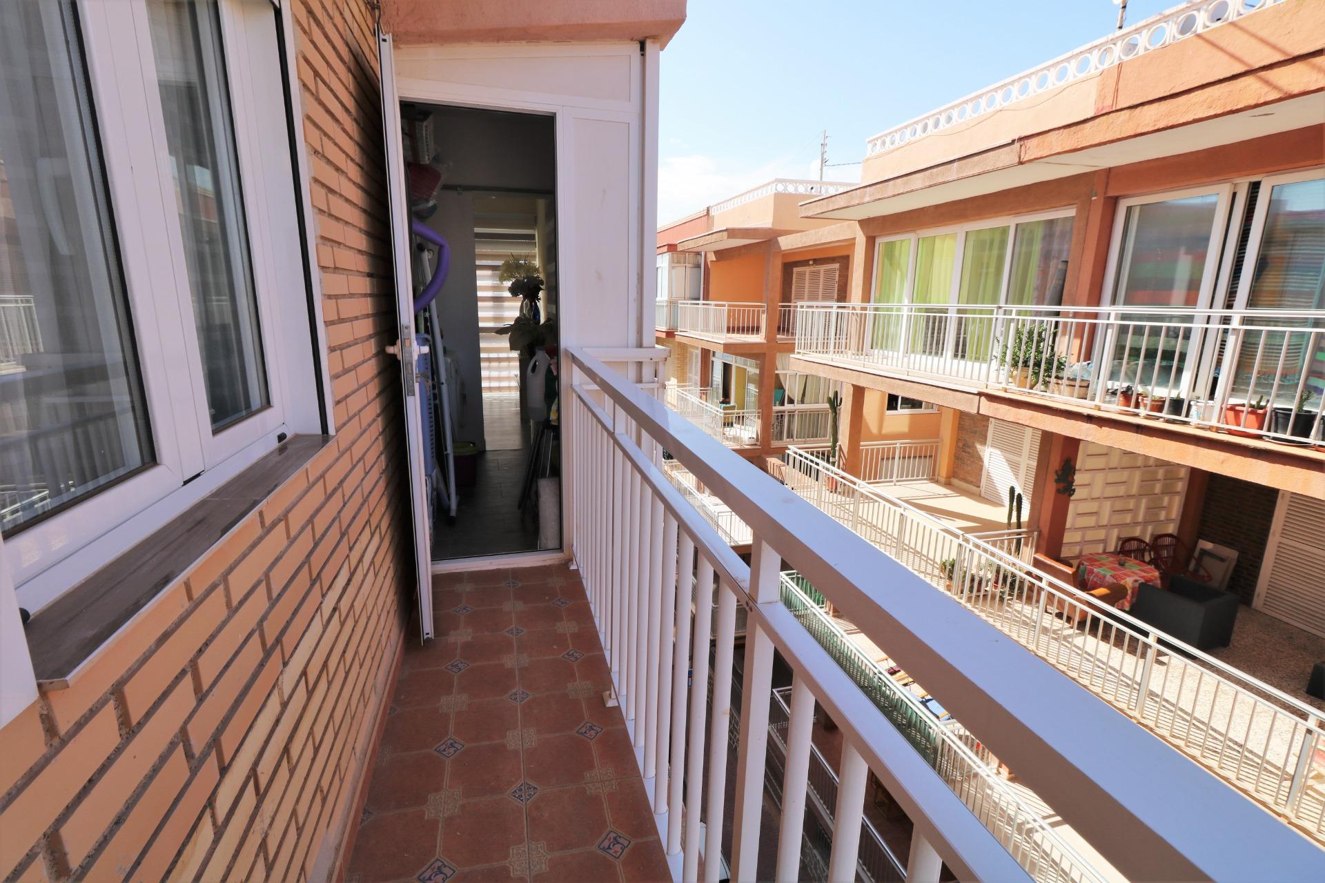 3 Bed, 1 Bath, ApartmentFor Sale, Torrevieja, Alicante