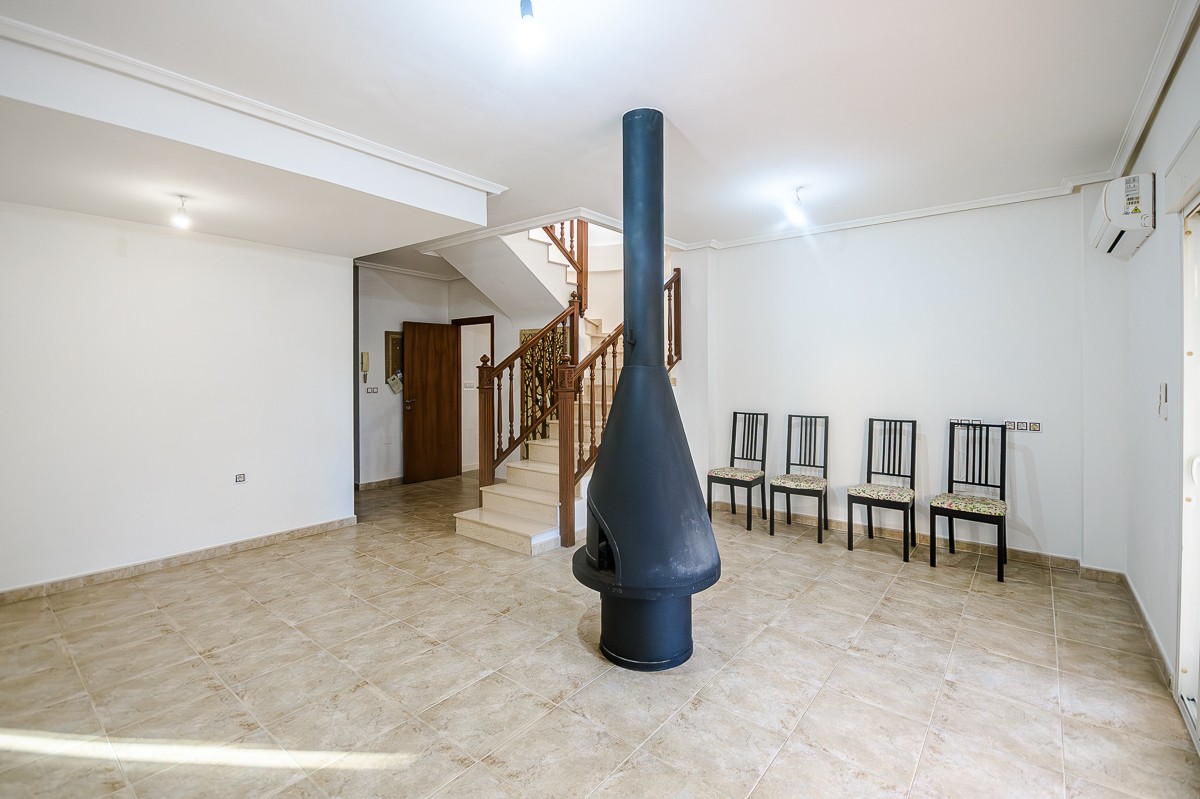 4 Bed, 2 Bath, HouseFor Sale, Benferri, Alicante