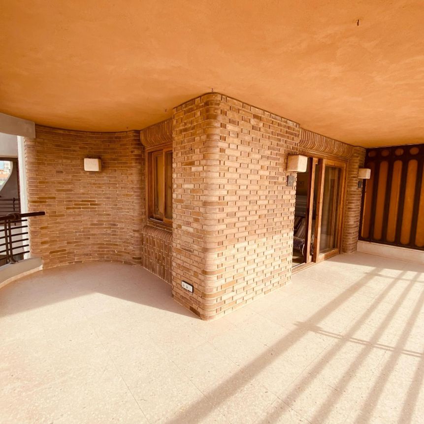 3 Bed, 2 Bath, ApartmentFor Sale, Benidorm, Alicante