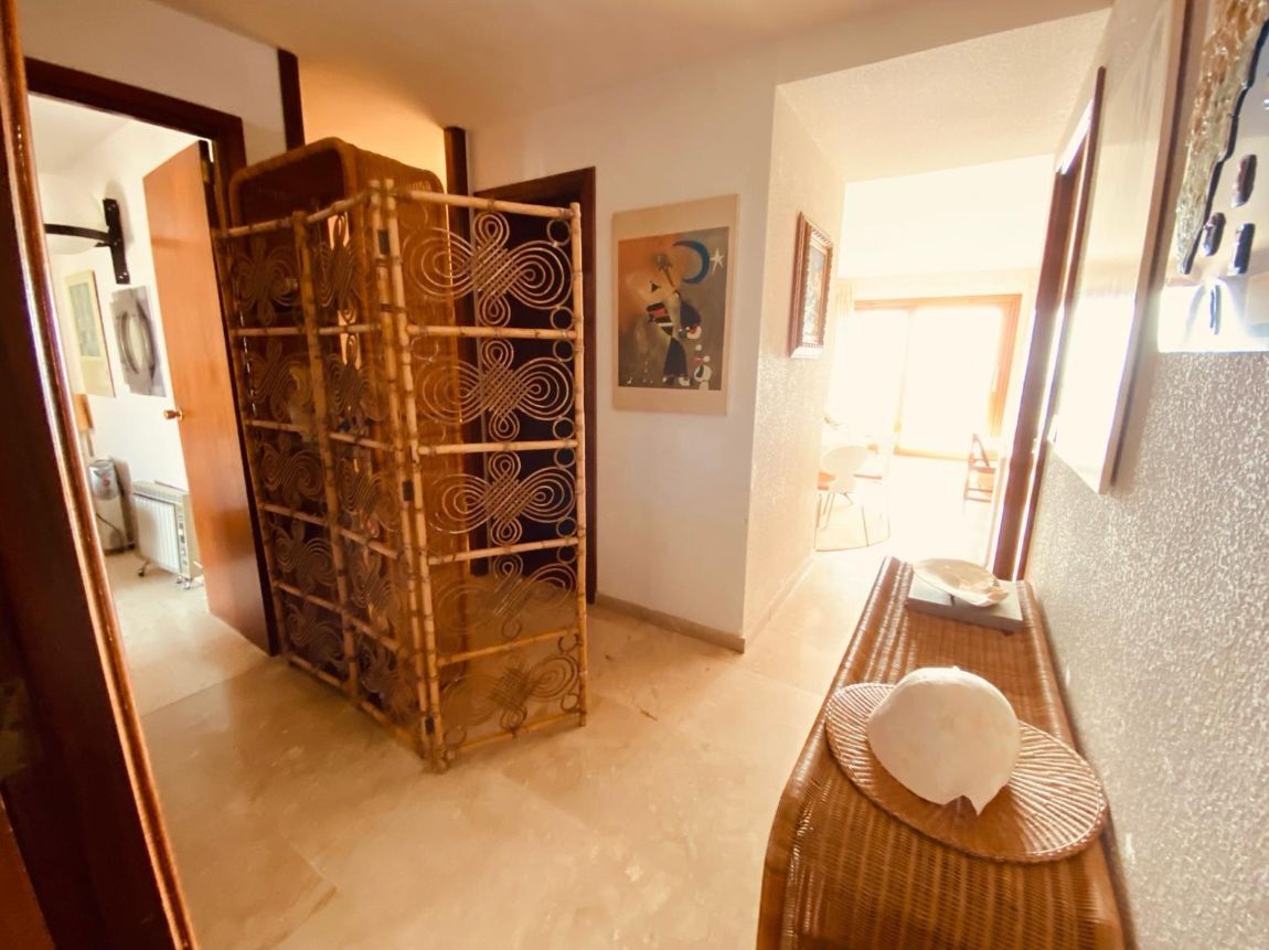 3 Bed, 2 Bath, ApartmentFor Sale, Benidorm, Alicante