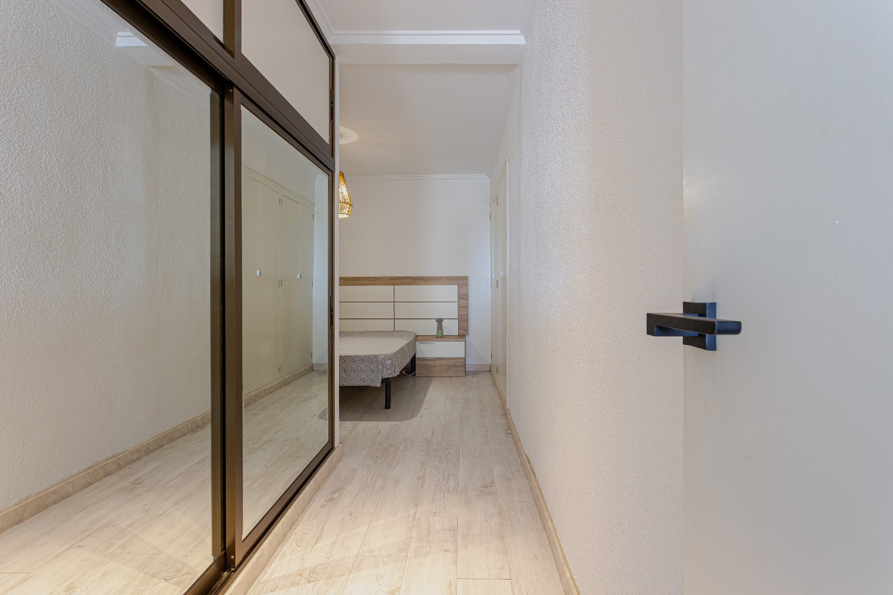 2 Bed, 1 Bath, ApartmentFor Sale, Torrevieja, Alicante