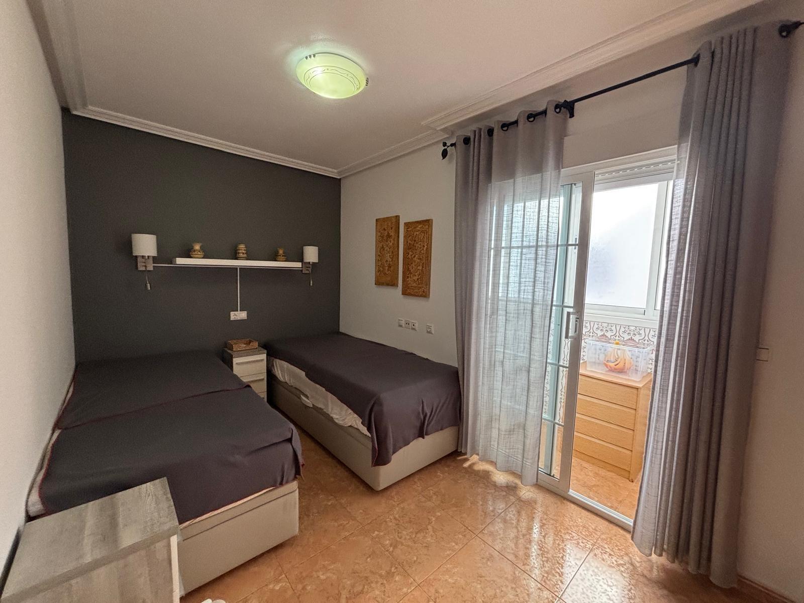 3 Bed, 2 Bath, ApartmentFor Sale, Torrevieja, Alicante