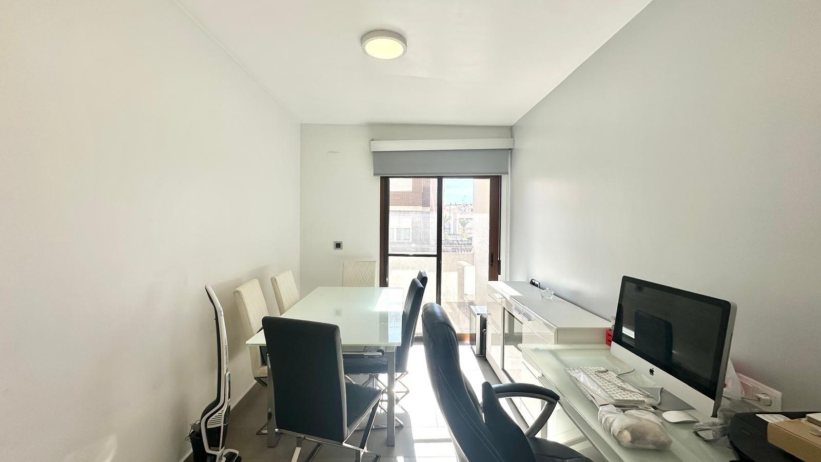 3 Bed, 2 Bath, ApartmentFor Sale, Torrevieja, Alicante