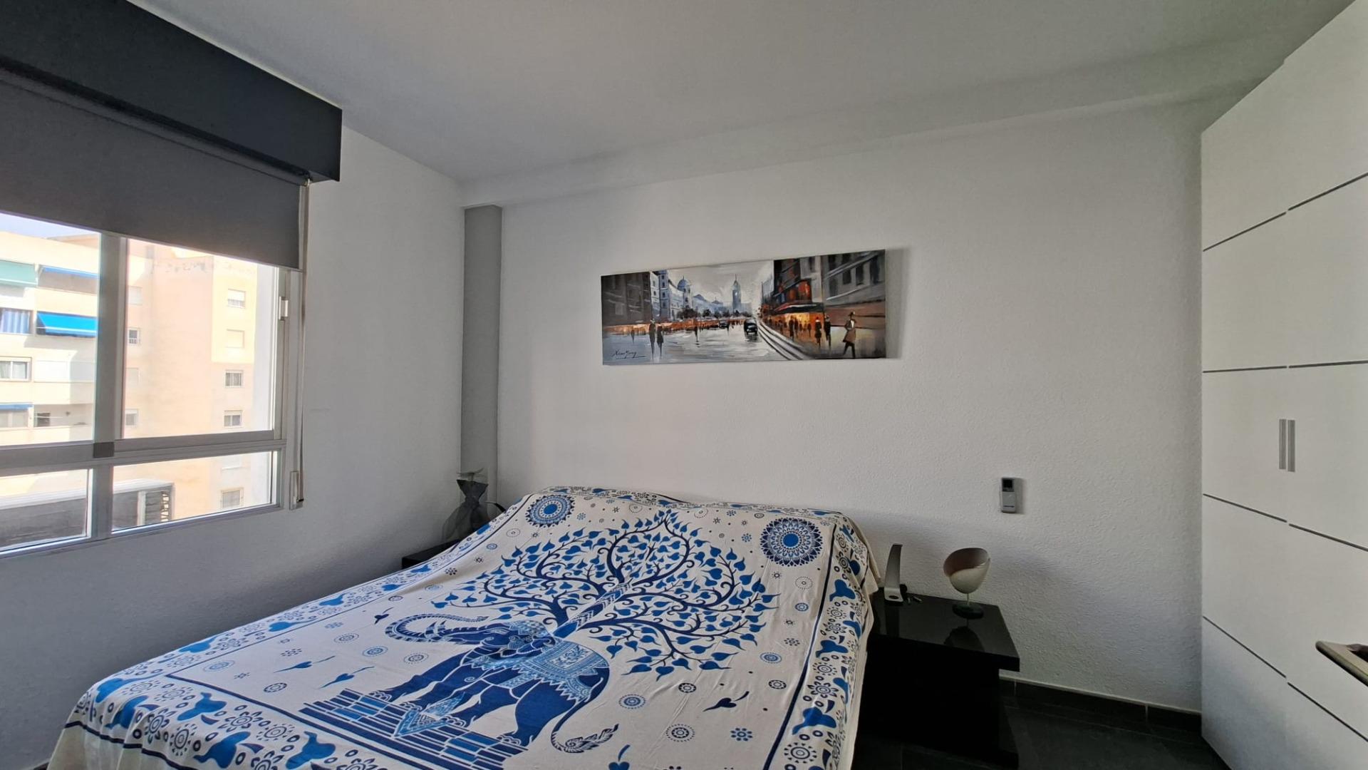 3 Bed, 2 Bath, ApartmentFor Sale, Torrevieja, Alicante