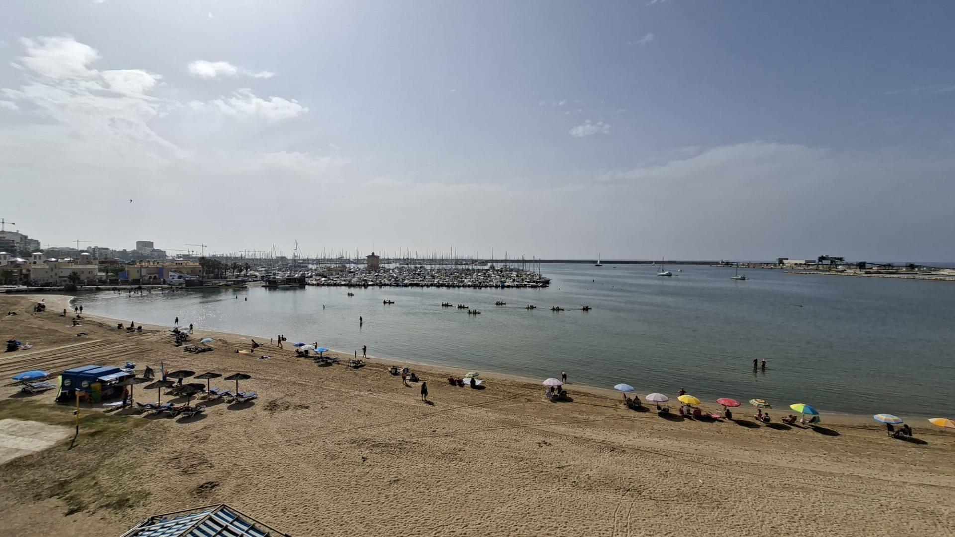 3 Bed, 2 Bath, ApartmentFor Sale, Torrevieja, Alicante