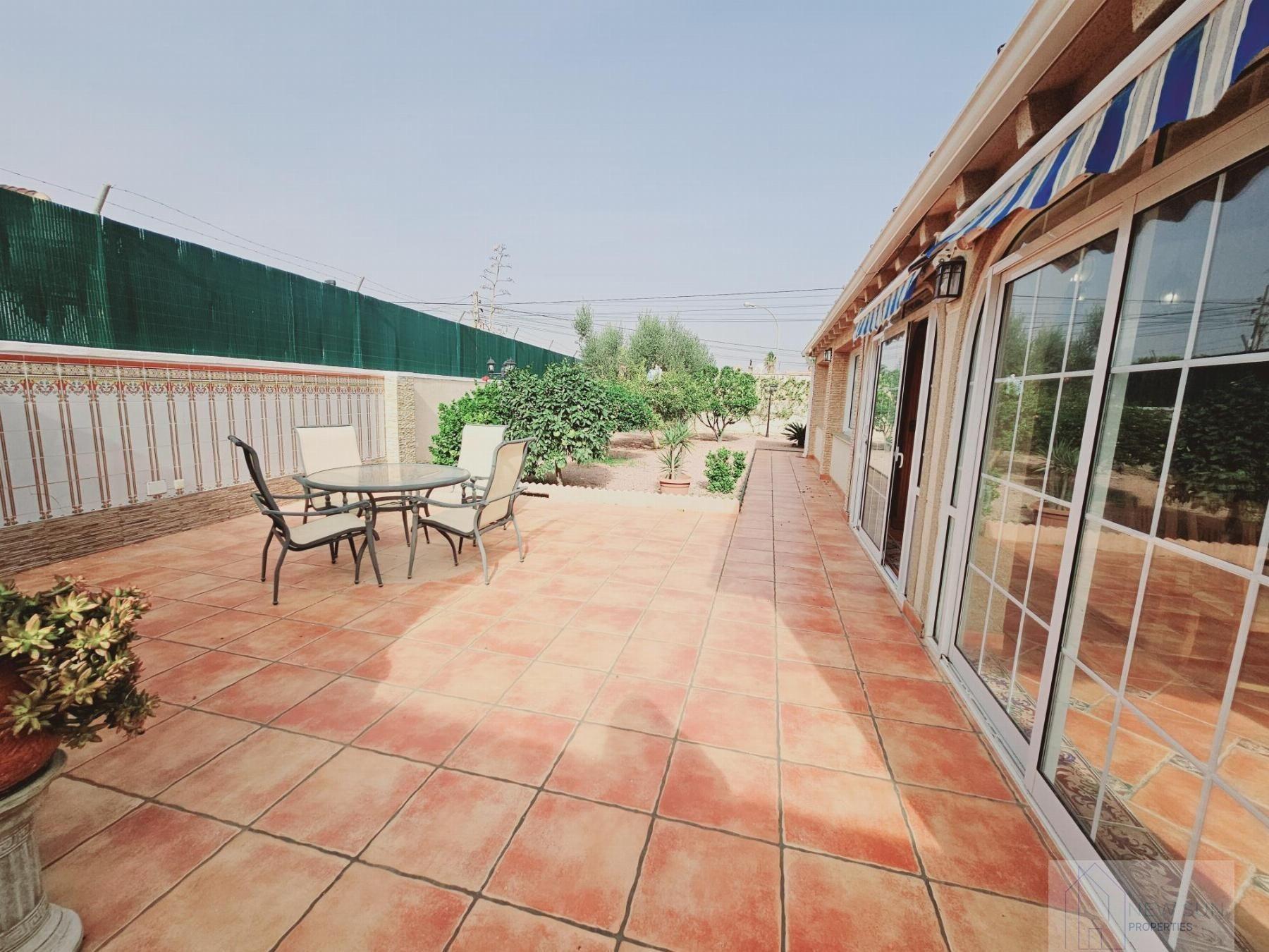 5 Bed, 4 Bath, HouseFor Sale, Torrevieja, Alicante