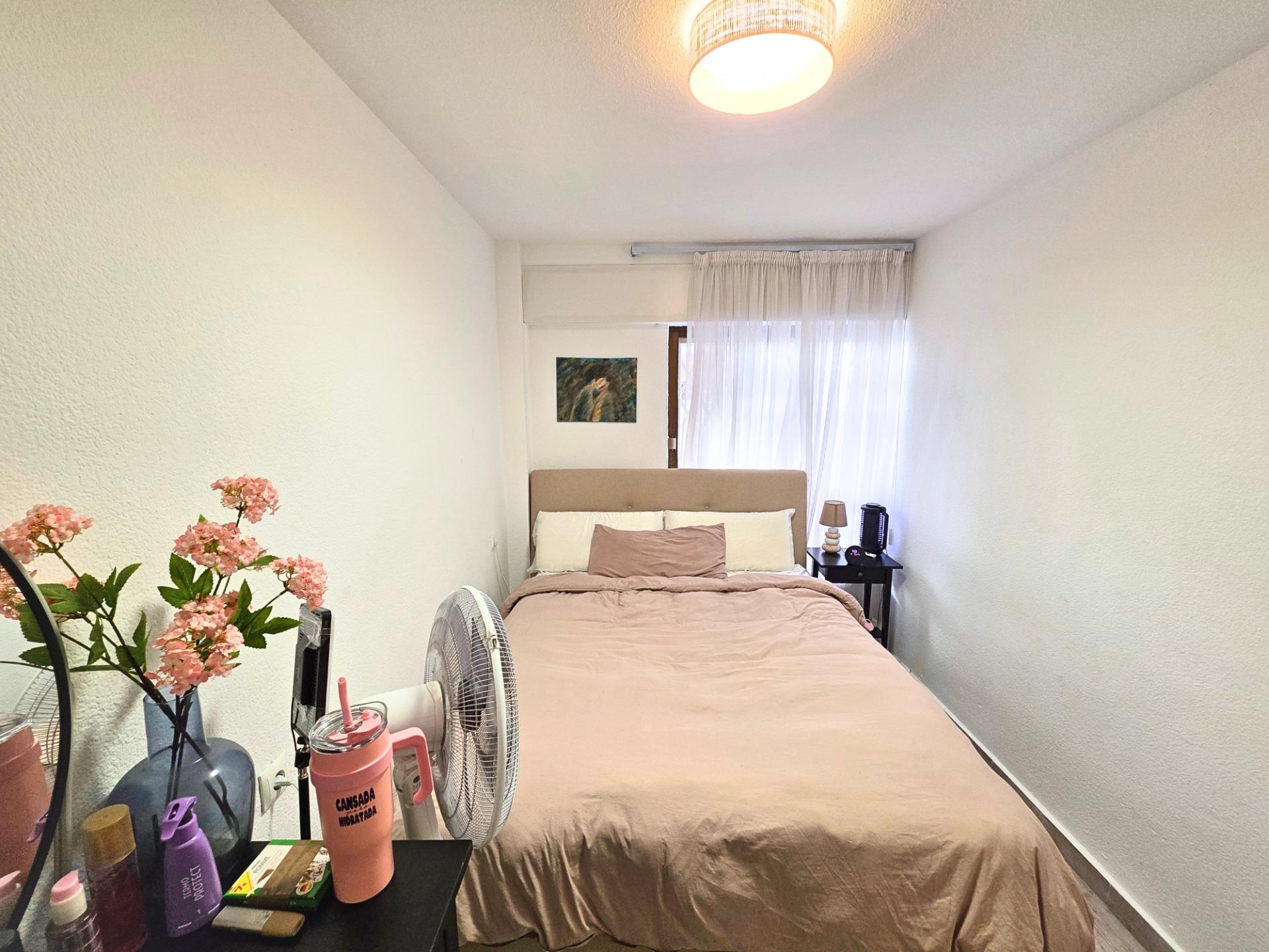 3 Bed, 1 Bath, ApartmentFor Sale, Torrevieja, Alicante