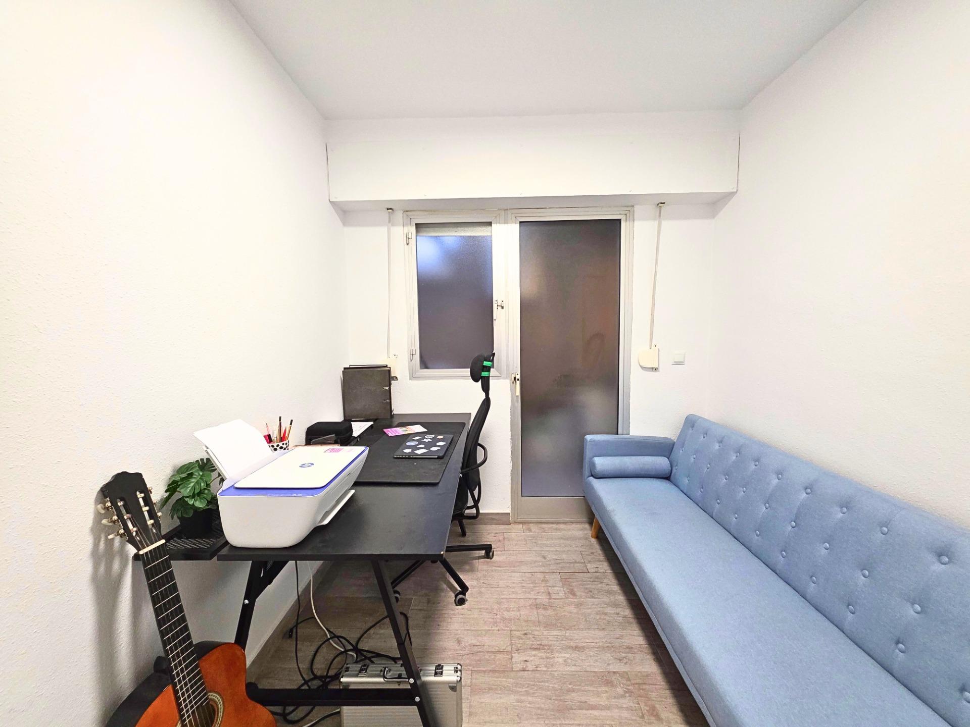 3 Bed, 1 Bath, ApartmentFor Sale, Torrevieja, Alicante