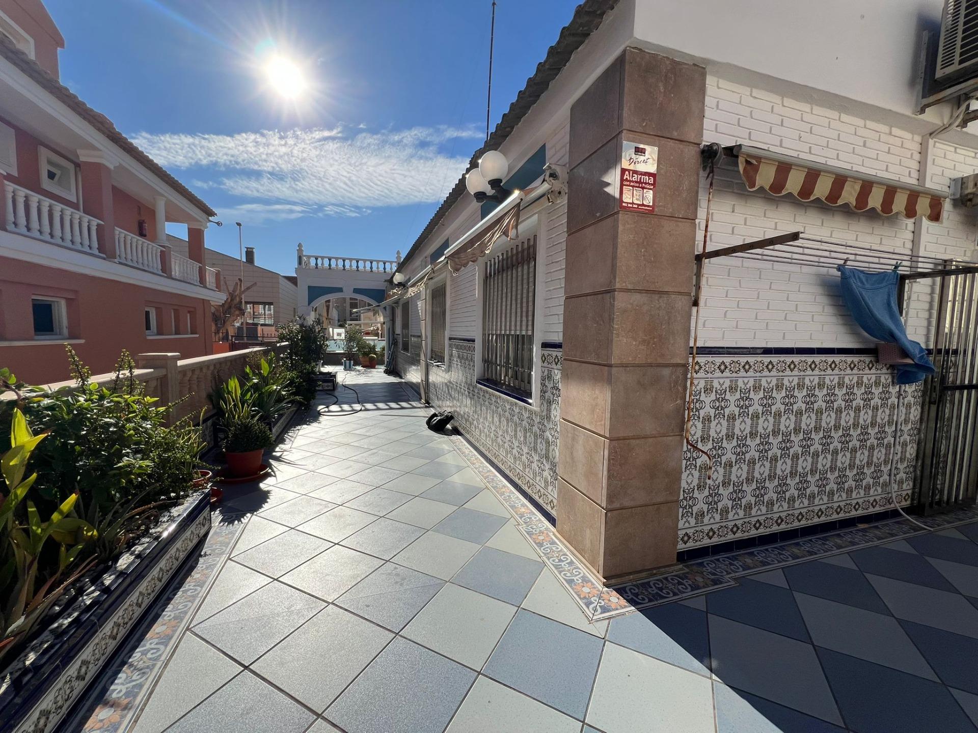 3 Bed, 1 Bath, HouseFor Sale, Torrevieja, Alicante