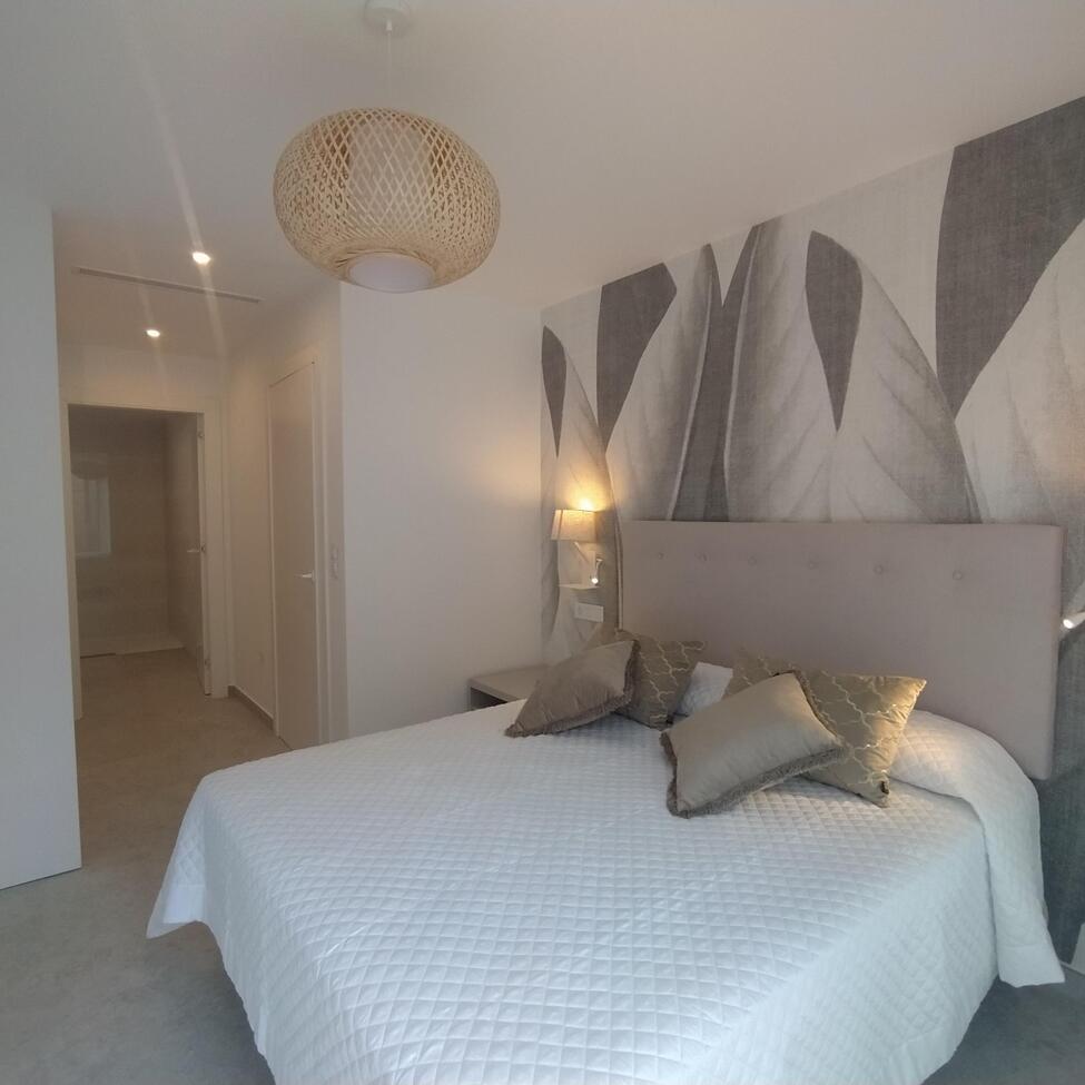 3 Bed, 2 Bath, ApartmentFor Sale, Torrevieja, Alicante