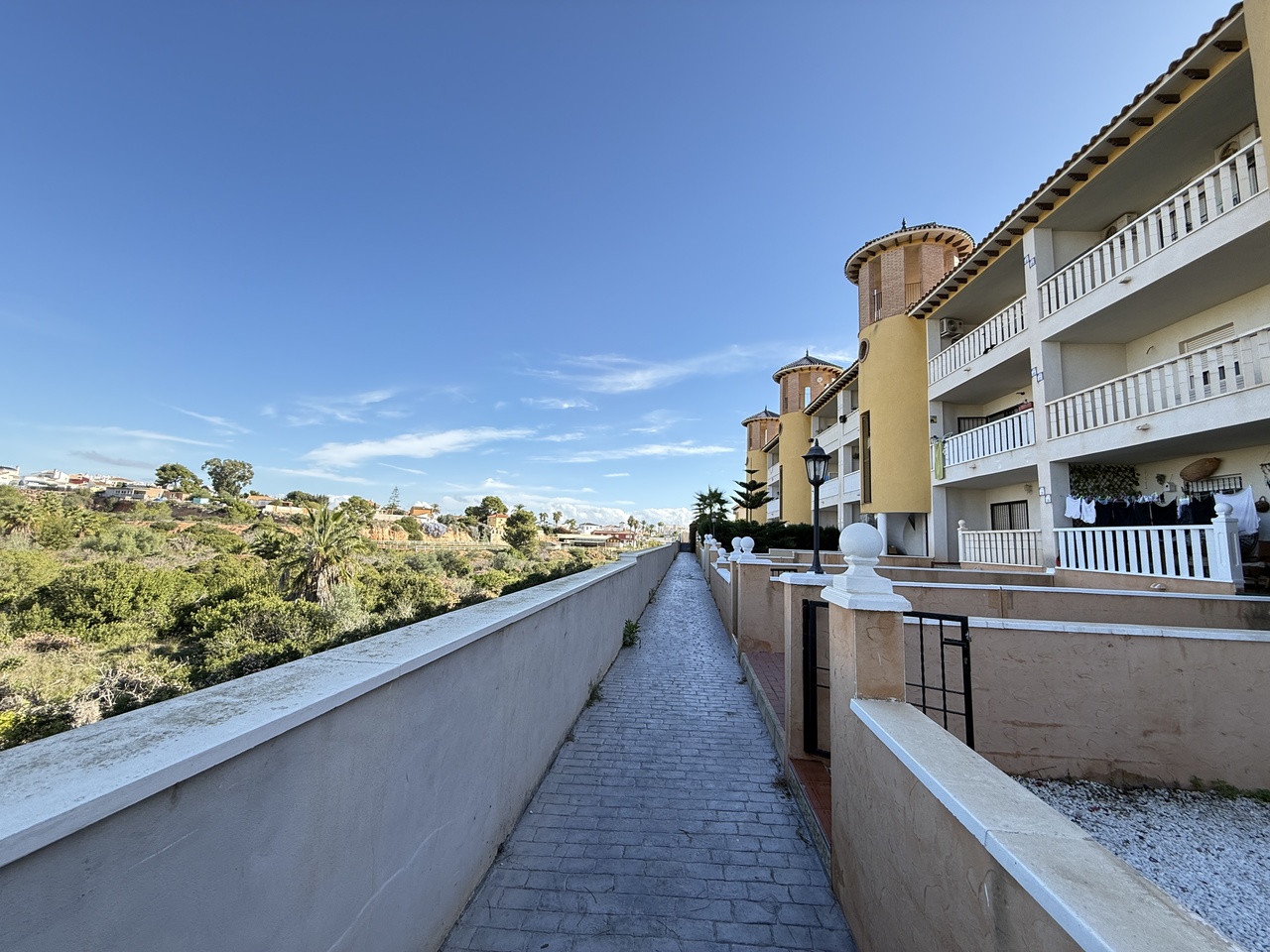 2 Bed, 1 Bath, ApartmentFor Sale, Cabo Roig, Alicante
