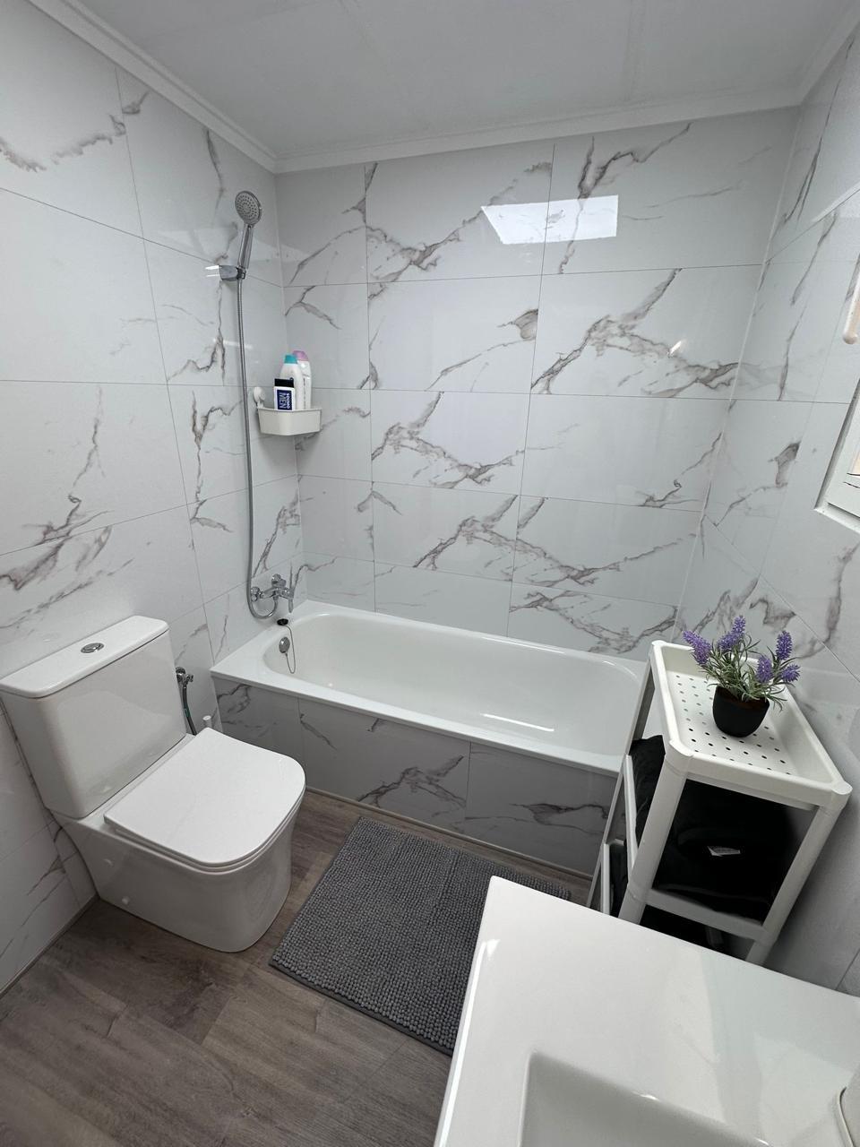 2 Bed, 1 Bath, ApartmentFor Sale, Torrevieja, Alicante