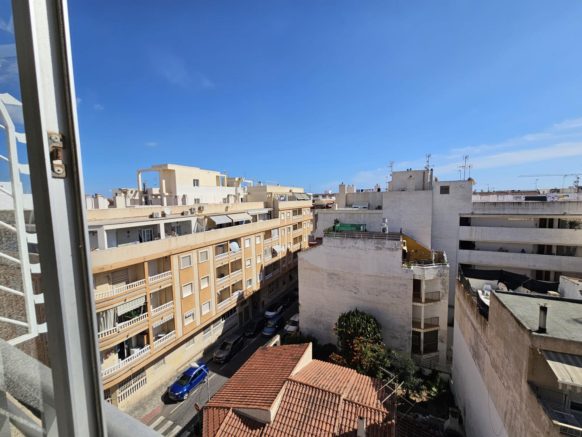 1 Bed, 1 Bath, ApartmentFor Sale, Torrevieja, Alicante