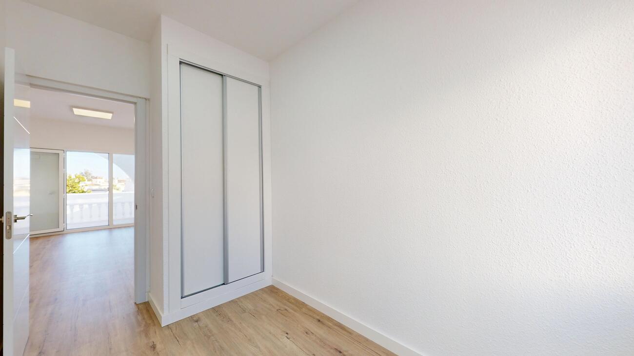 2 Bed, 1 Bath, HouseFor Sale, Villamartin, Alicante