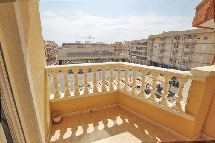 3 Bed, 2 Bath, ApartmentFor Sale, Guardamar Del Segura, Alicante