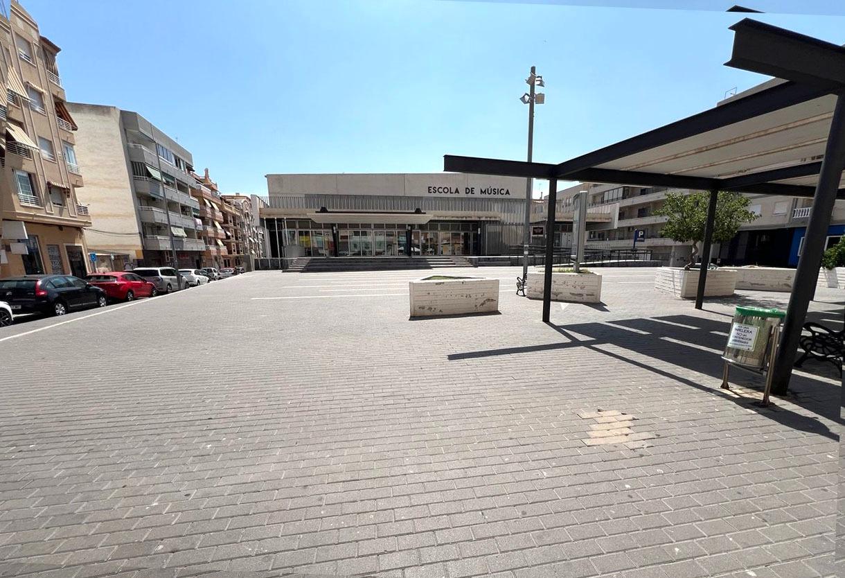 3 Bed, 2 Bath, ApartmentFor Sale, Guardamar Del Segura, Alicante